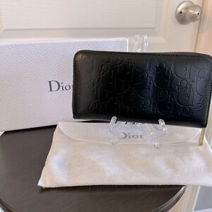 Christian Dior Trotter Patent Zip Wallet with Box – Black & Pink - Authentic